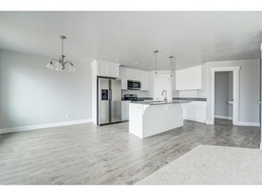 13079 Cannon View Dr in Riverton, UT - Building Photo - Building Photo