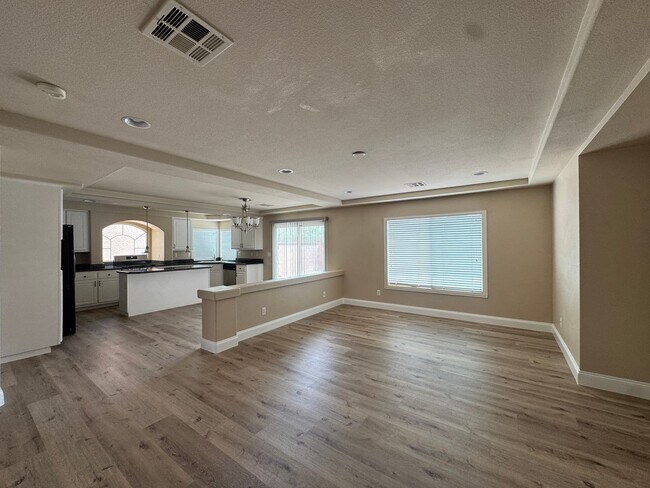 4687 French Hill Ct in Las Vegas, NV - Building Photo - Building Photo