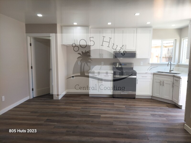 1308 Bethel Ln-Unit -A in Santa Maria, CA - Building Photo