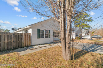 125 Sanders St in Jacksonville, NC - Building Photo - Building Photo