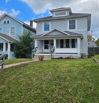 214 Illinois Ave in Dayton, OH - Building Photo