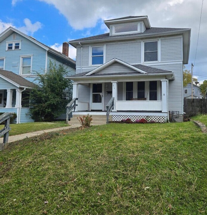 214 Illinois Ave in Dayton, OH - Building Photo