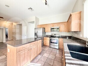 2185 W Olive Way in Chandler, AZ - Building Photo - Building Photo