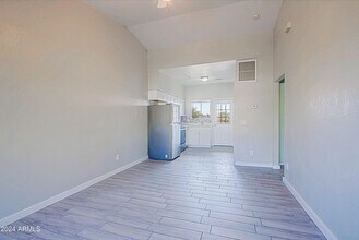 1614 W Purdue Ave in Phoenix, AZ - Building Photo - Building Photo