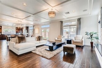 8112 Deerfield Ranch Ct in Las Vegas, NV - Building Photo - Building Photo