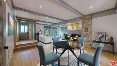 271 Loring Ave in Los Angeles, CA - Building Photo - Building Photo