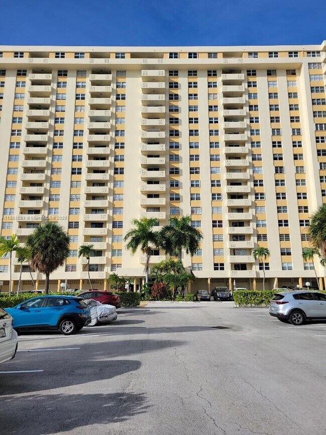 property at 1833 S Ocean Dr
