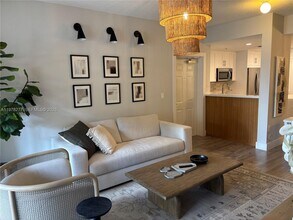 6700 NW 114th Ave in Doral, FL - Building Photo - Building Photo