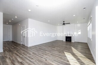 15164 Cumulus Way in Caldwell, ID - Building Photo - Building Photo