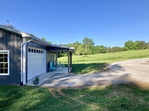 134 Big Pine Rd in Newberry, SC - Building Photo - Building Photo