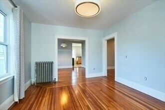 17 Mt Ida Rd, Unit 2 in Boston, MA - Building Photo - Building Photo