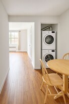 74 Mencel Cir in Bridgeport, CT - Building Photo