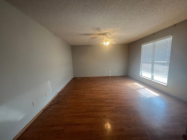 1001 E Scott St in Springfield, MO - Building Photo - Building Photo