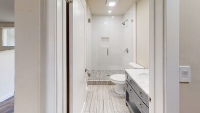 5216 College Gardens Ct in San Diego, CA - Building Photo - Building Photo