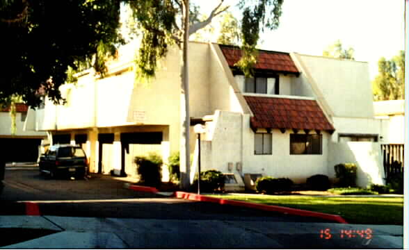 63 Price St in Redlands, CA - Building Photo