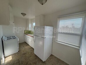 124 S Park View St in Los Angeles, CA - Building Photo - Building Photo