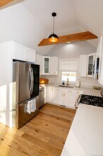 11 Cypress St in New Fairfield, CT - Building Photo - Building Photo