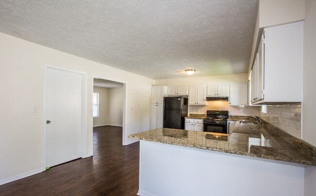 3281 Cherry Lake Ln in Indianapolis, IN - Building Photo - Building Photo