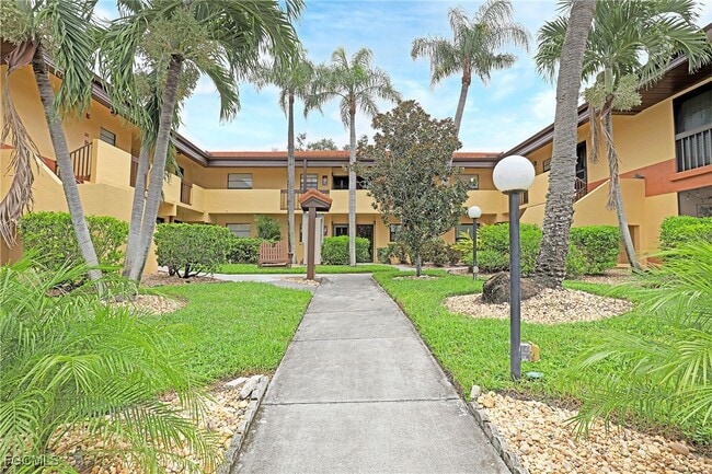 6120 Whiskey Creek Dr