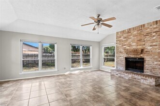 10615 Autumn Meadow Ln in Houston, TX - Building Photo - Building Photo