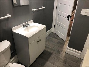 39 Dowell St in Slatington, PA - Building Photo - Building Photo