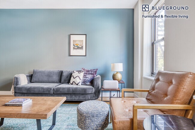 10 Downing St in New York, NY - Building Photo - Building Photo