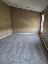 1812 Michael Dr in Pittsburgh, PA - Building Photo - Building Photo