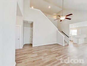 3025 Commonwealth Dr in Spring Hill, TN - Building Photo - Building Photo