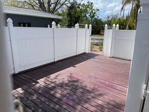 7193 17th Way N, Unit Studio in St. Petersburg, FL - Foto de edificio - Building Photo