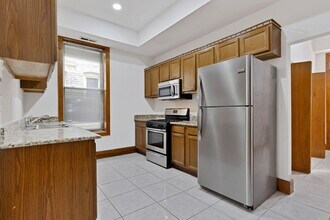 4949 S Washington Park Ct in Chicago, IL - Building Photo - Building Photo