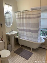 77 Bonair St in Somerville, MA - Building Photo - Building Photo