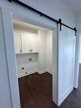 210 Market St in Muscle Shoals, AL - Foto de edificio - Building Photo