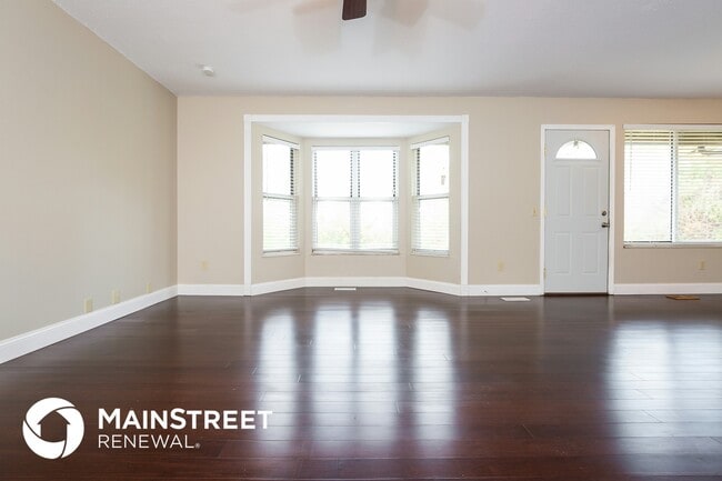 1075 Patience Dr in Florissant, MO - Building Photo - Building Photo