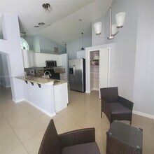 2505 Hybrid Ct in Kissimmee, FL - Building Photo - Building Photo