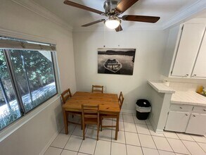 3771 Jasmine in Los Angeles, CA - Building Photo - Interior Photo