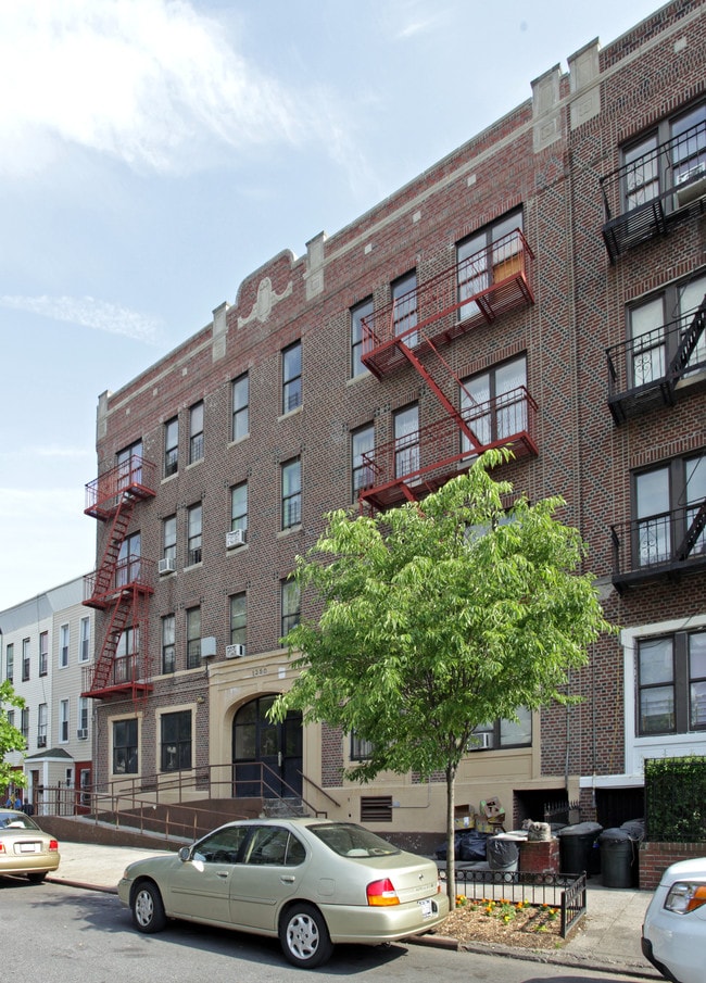 1350 Park Pl in Brooklyn, NY - Building Photo - Building Photo