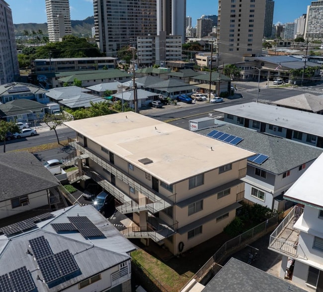 722 University Ave in Honolulu, HI - Building Photo - Building Photo