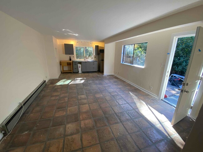90 Hill Ave in Woodacre, CA - Building Photo - Building Photo
