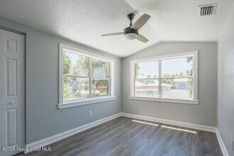 693 Law St, Unit B in Melbourne, FL - Building Photo - Building Photo