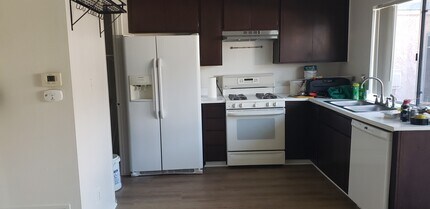 725 Windwood Dr in Walnut, CA - Building Photo - Building Photo