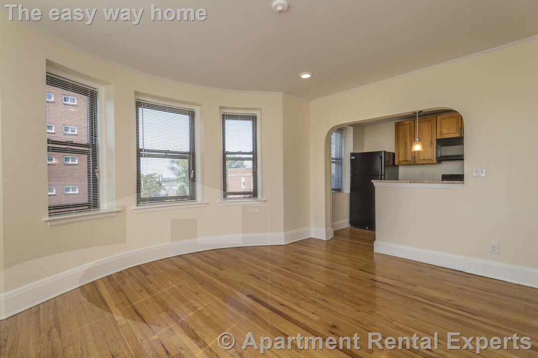 123 Highland Ave in Somerville, MA - Building Photo