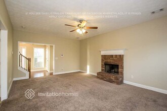 225 Hedgewood Dr in Hampton, GA - Building Photo - Building Photo