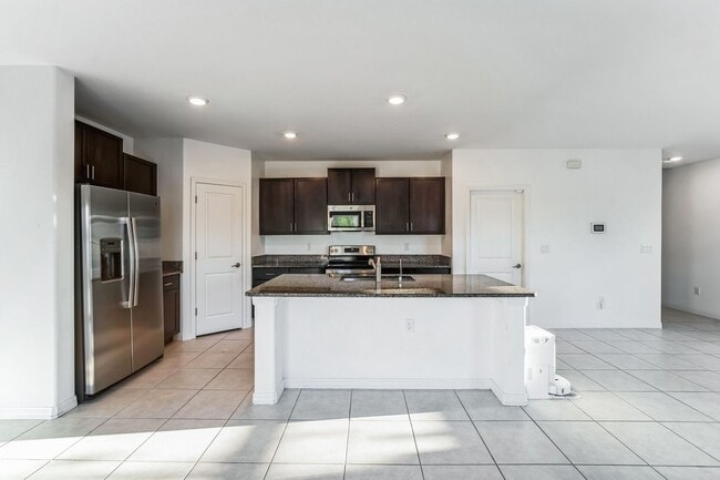 9923 Jackfruit Ct in Riverview, FL - Building Photo - Building Photo