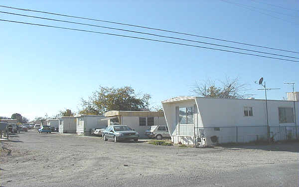 Mobile Home Park - 26 Spaces in Tucson, AZ - Building Photo - Building Photo