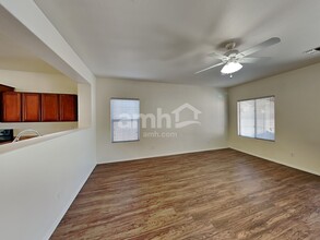 19440 W Monroe St in Buckeye, AZ - Building Photo - Building Photo