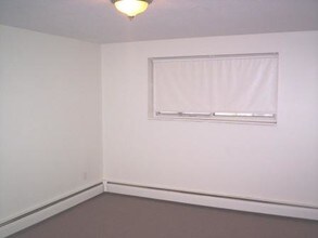 310 Copeland St in Quincy, MA - Building Photo - Building Photo