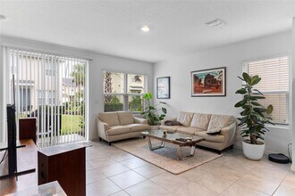 45 BELLA LAGO Cir in Port Orange, FL - Building Photo - Building Photo