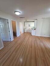 3828 W 105th St, Unit Front Home in Inglewood, CA - Foto de edificio - Building Photo