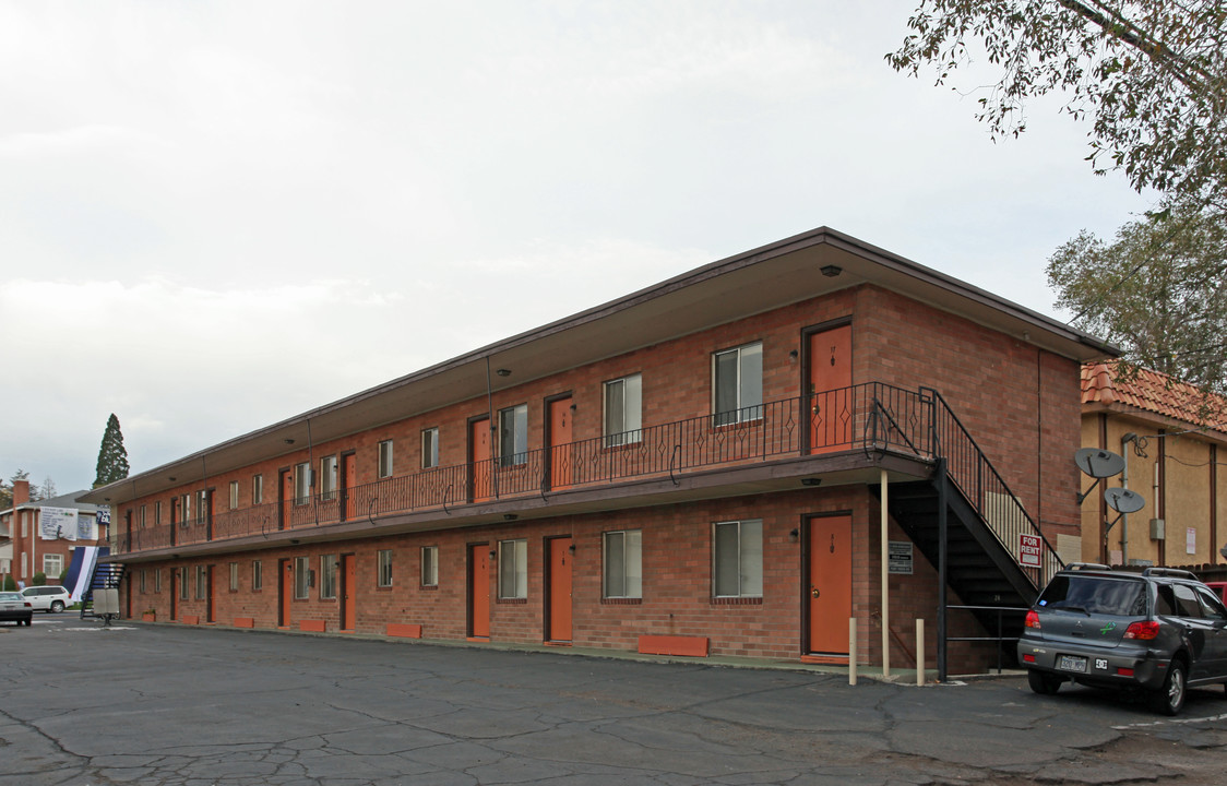 Douglas Arms in Reno, NV - Building Photo