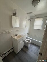 68 Warner St in Hamden, CT - Building Photo - Building Photo